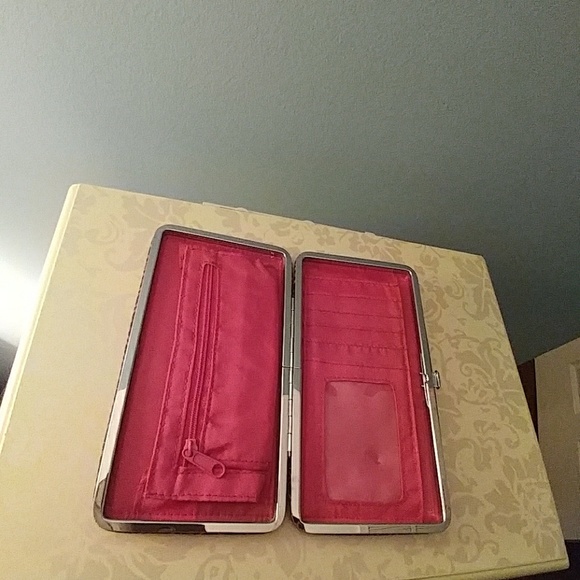 Unique wallet - Picture 2 of 4